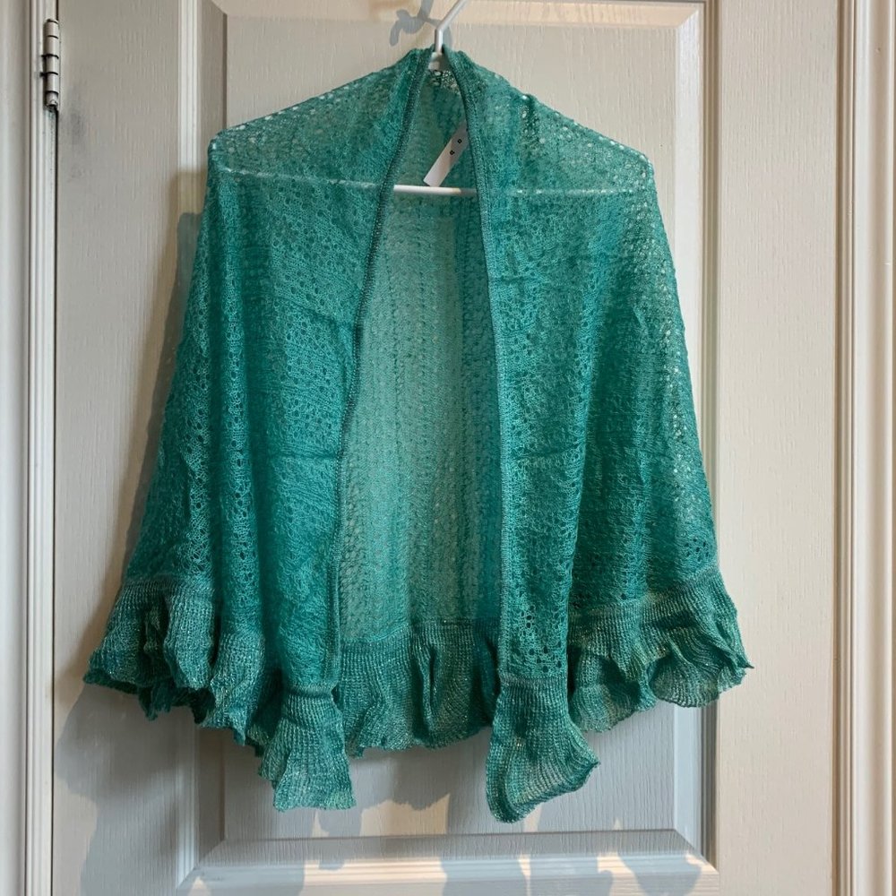 Shawl - Picture 1 of 7